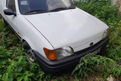 Транспортний засіб Ford Fiesta Courier, ДНЗ 02764ТЕ, № кузова SFA3XXBAF3SK40359, 1995 р. в., білого кольору