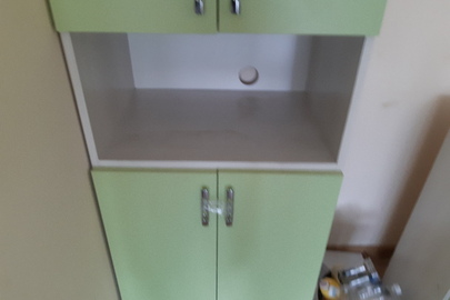 Офісна шафа, чотиридверна із нішею, матеріал ДСП, біло-зеленого кольору, кількістю 1 шт.