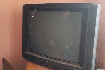 Телевізор марки "VEKO" чорного кольору