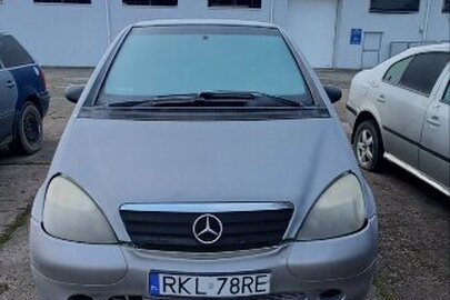 Автомобіль Mercedes-Benz, модель А170, реєстраційний номер RKL78RE, 1999 р. в., сірого кольору, кузов № WDB1680081J355415.