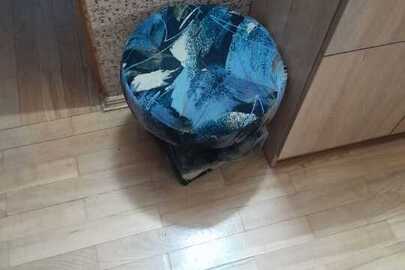 Пуф, синього кольору, б/в