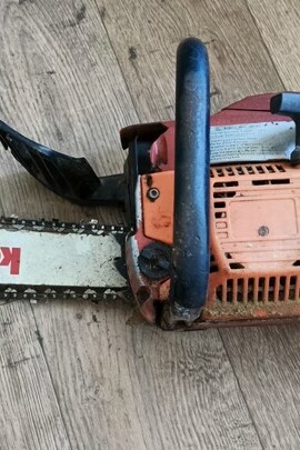 Майно конфісковане за рішенням суду: бензопила марка та модель невідомі, б/в