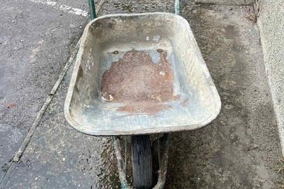 Конфісковане майно за вироком суду: тачка господарська (будівельна) Lime, б/в