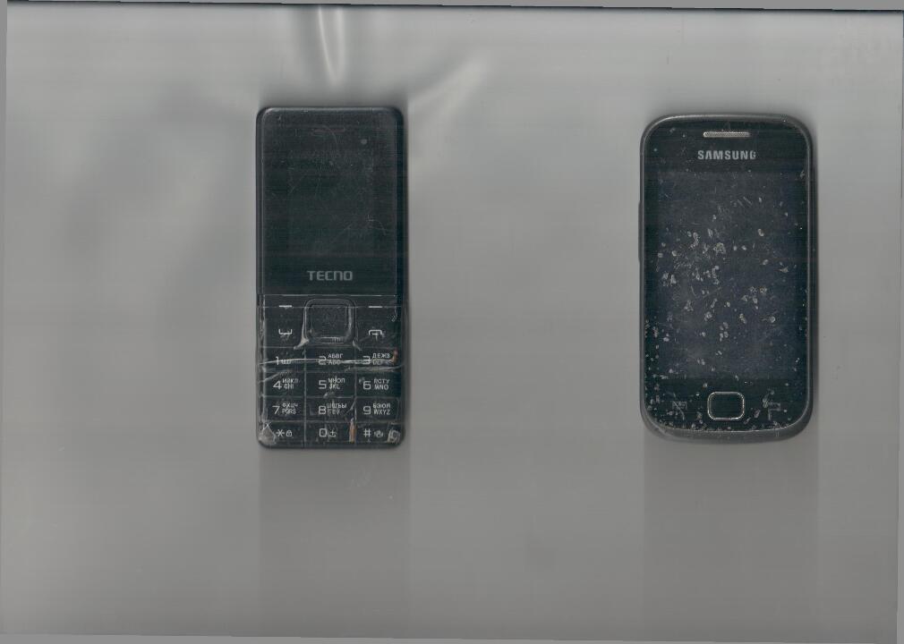 Мобільні телефони «Samsung» модель GT-S5660 імеі відсутній та «Tecno» модель невідома, імеі 3593853492407, бувші у використанні