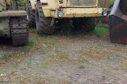 Трактор колісний, модель К-701, 1991 року випуску, жовтого кольору, ДНЗ 22370АВ, заводський номер: 9107077