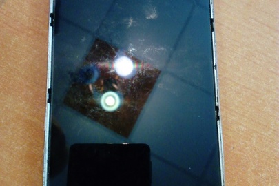 Мобільний телефон «UMI Rome X», пошкоджений , б/в