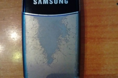 Мобільний телефон «Samsung» б/в