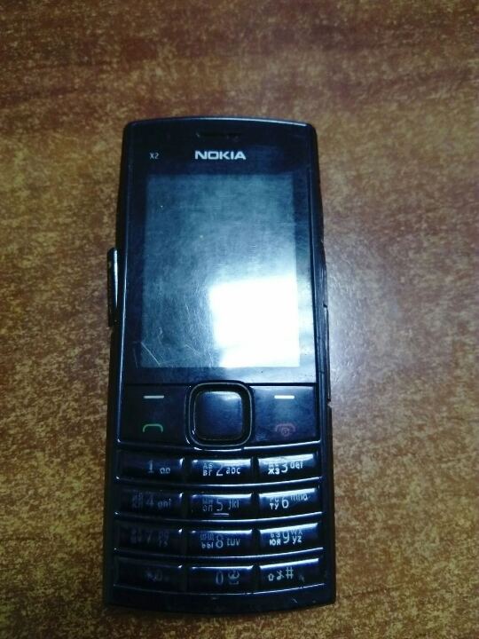 Мобільний телефон марки «Nokia x2-02», б/в, робочий стан невідомий
