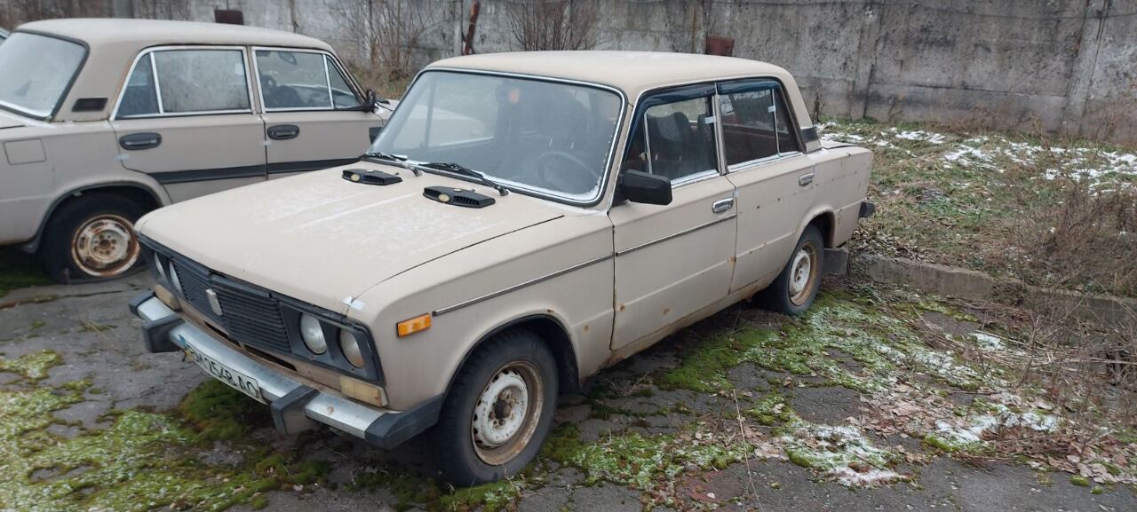 Колісний транспортний засіб марки ВАЗ 21063 (легковий седан-В), реєстраційний номер ВМ2548АО, 1986 року випуску, номер кузова ХТА210630Н1628492, колір бежевий