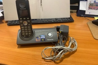 Радіотелефон Panasonic модель № KX-TG8107UA