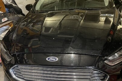 1/2 частина легкового автомобіля марки FORD, модель FUSION, колір чорний, 2015 року випуску,  vin 3FA6P0H75GR202131, ДНЗ: AE8638PH