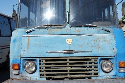 Автобус пасажирський марка ГАЗ модель 53 ТС 3965, 1995 р.в., синього кольору, ДНЗ 04635НР, ідентифікаційний номер шасі ( кузова,рами) 1610884