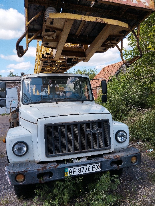 Вантажний автопідйомник-С АП 1809 на шасі ГАЗ 3309, ДНЗ АР8776ВХ, 2012 р. в., білого кольору, VIN № Х96330900С1020009, кузов № 330700С0201168