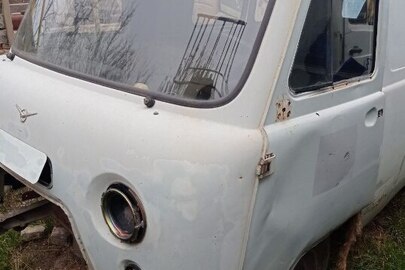 Мікроавтобус пасажирський, УАЗ 2206, ДНЗ АР5056АХ, 2003 р.в., білого кольору, номер шасі № 37410030466035, номер кузова 37410030205241