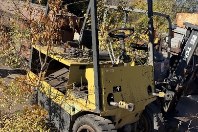 Електронавантажувач ЕВ-735, 3000 кг, 6.3квт, інвентарний номер 3431, реєстраційний номер Т0613ЗС, заводський номер відсутній 