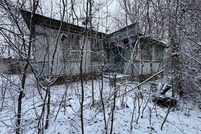 Житловий будинок загальною площею 73,8 кв.м. за адресою Чернігівська обл., Ніжинський р., с. Велика Кошелівка, вулиця Суворова, будинок 70