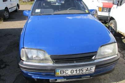 Транспортний засіб марки OPEL OMEGA ST.WAGON 2.0.I , 1988 року випуску, ДНЗ:ВС0115АЕ , ідентифікаційний номер(VIN) WOL000067J1151616,синього кольору ,об"єм двигуна 1998 см.куб., вид пального бензин