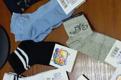Шкарпетки в кількості 383 пари, дитячі, нові