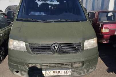  Транспортний засіб марки VOLKSWAGEN, модель TRANSPORTER, тип: легковий, номер кузова WV1ZZZ7HZ4H055152, 2004 року випуску, державний реєстраційний номер АХ8597ВХ