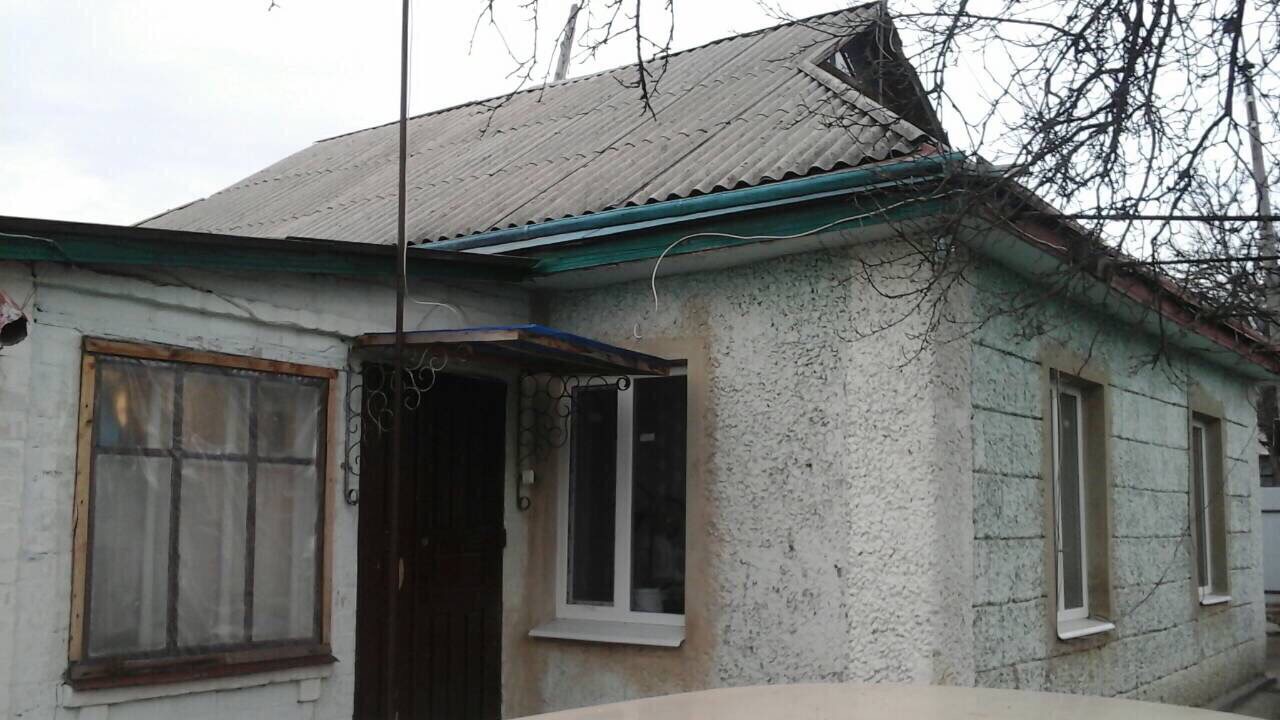 27/400 часток житлового будинку, загальною площею 95.8 кв.м., що розташований за адресою: Черкаська  обл., м. Умань, вул. Олега Кошового, 7