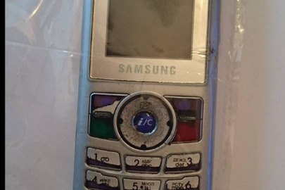 Мобільний телефон марки "Samsung SGH-Х610", IMEI 354451/00/034289/9 , з сім-картою мобільного оператора "Лайф", б/в
