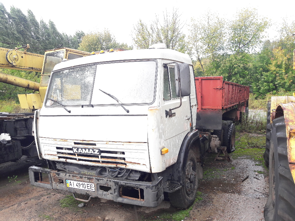 Транспортний засіб вантажний автомобіль КАМАЗ - 5511 (сідловий тягач Е), 1988 року випуску, ДНЗ:  АІ4910ЕЕ, номер шасі ( кузова, рами): 54100183307