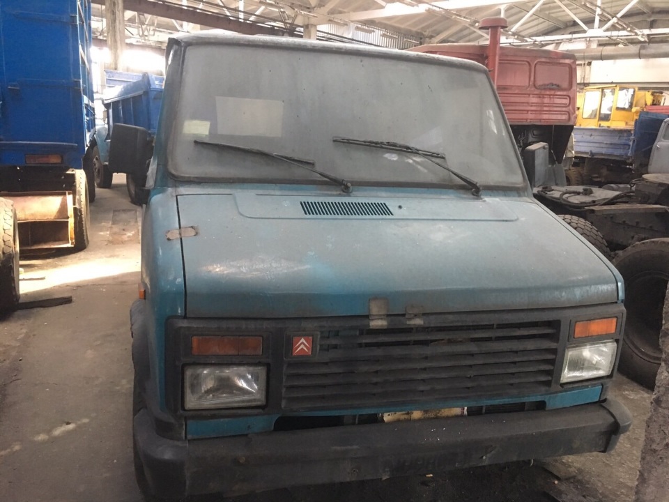Транспортний засіб Citroen C25 1400 2.5 D Kasten, 1990 року випуску, ДНЗ: АА9980ВЕ, VIN номер : VE7280C50VB773052