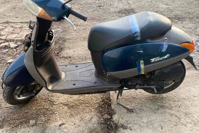 Мопед Honda Tact, шасі (рама) №AF51-1011780, зеленого кольору, вмістом двигуна 49,9 куб. см., 1997 року випуску, реєстраційний номер відсутній