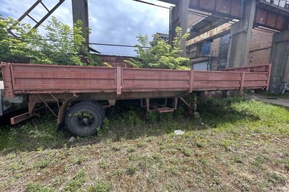 Напівпричіп бортовий- Е, марки БЗТМ УПП- Б- 1510, рік випуску 1995, реєстраційний номер АМ0185ХР, червоного кольору , номер шасі ( кузова, рами) 2810000000020153