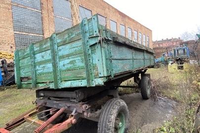 Причеп, марки 2ПТС- 4М, рік випуску 1989, реєстраційний номер 2238 ЖБ, зеленого кольору, серійний номер відсутній 
