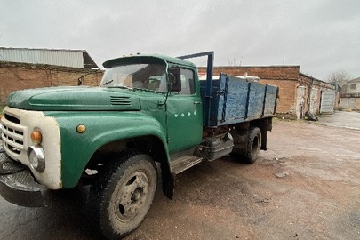 Автомобіль марки ЗИЛ 138А, ДНЗ АМ3502ВВ, 1987 р.в., зеленого кольору, номер шасі ( кузова/ рами ) 92626/4100G,2581858