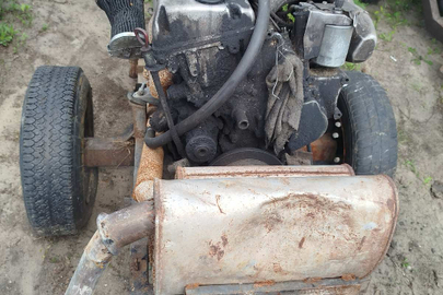 Конфісковане майно за рішенням суду, мотопомпа кустарного виробництва на базі двигуна "Mercedes Benz", технічний стан не перевірявся, бувша у використанні