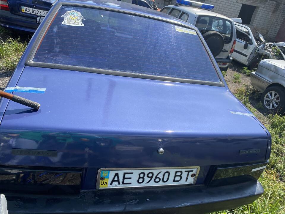 Автомобіль марки «ВАЗ», модель «21099», колір синій, державний номер АЕ8960ВТ, 2004 року випуску, номер кузову Y6D21099040009108