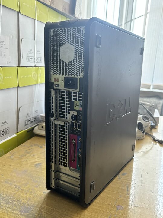 Системний блок марки “DELL” моделі “OPTIPLEX 330” серійний номер 17220624751, б/в, у задовільному стані