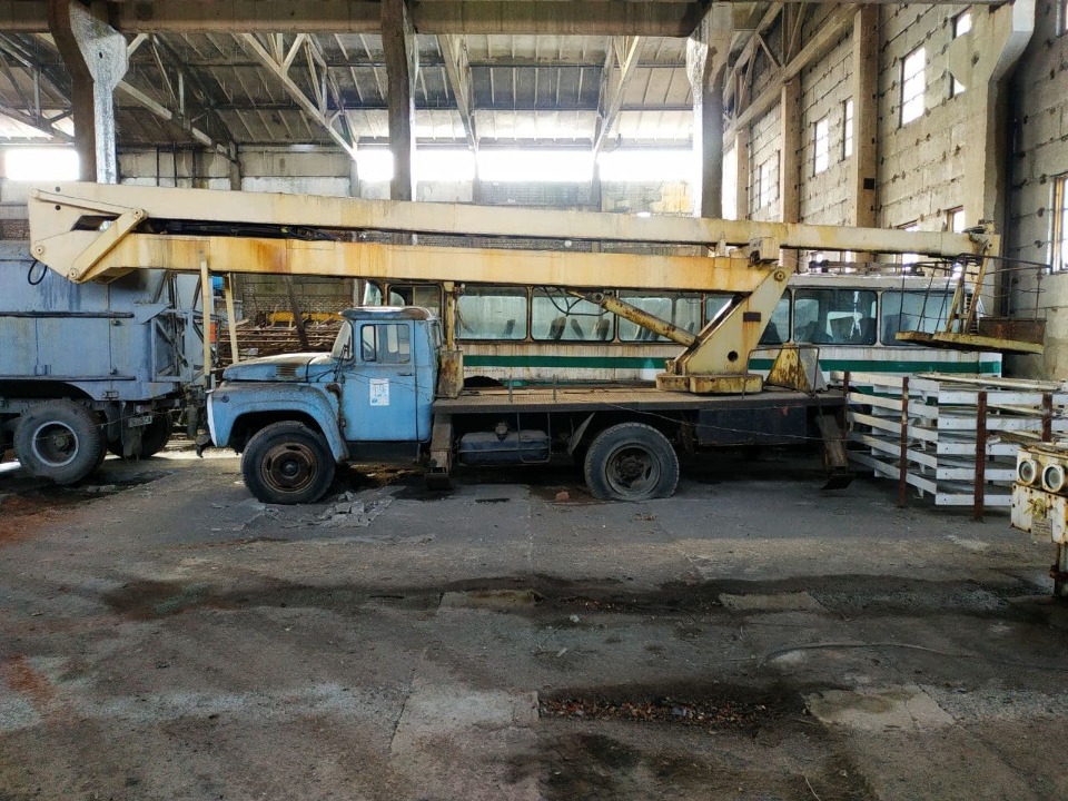 АГП22  на шасі ЗИЛ 431410 вантажний (автопідйомник спеціальний), 1991 р.в., синього кольору, номер шасі 3139656, ДНЗ ВВ0929СІ