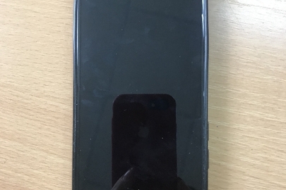 Мобільний телефон SAMSUNG SM-A520F 