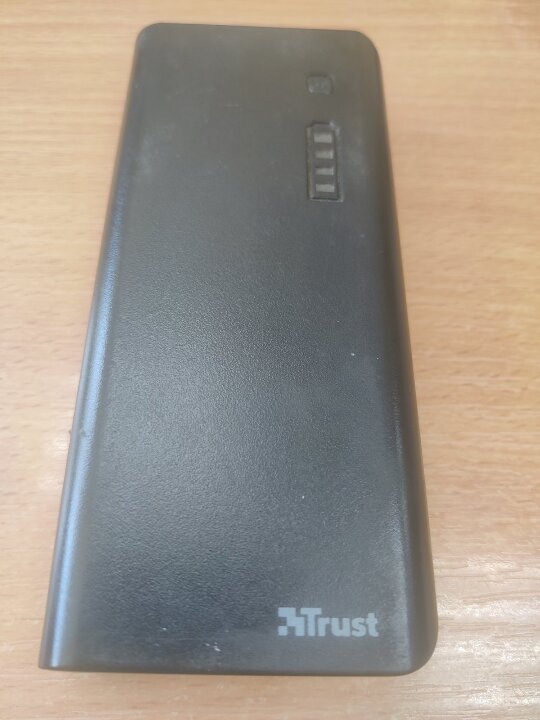 Мобільна батарея Trust