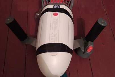 Конфісковане майно за рішенням суду :акваскутер "Tini"- 1 шт., гідрокостюм - 1шт. чорного кольору  б/в