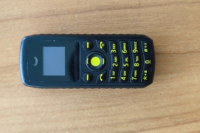 Конфісковане майно за рішенням суду: мобільний телефон марки «В25», модель невідома, 355180034486903, IME12: 355180034486911, б/в