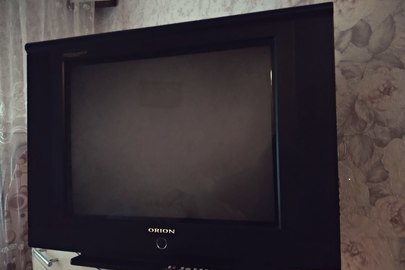 Телевізор "ORION" SPP213F, чорного кольору, 2011 року випуску, з незначними пошкодженнями, б/у