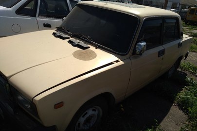 Автомобіль ВАЗ 2107, 1986 року випуску, жовтого кольору, № кузова ХТА210700G0191775, ДНЗ ВХ1547АА