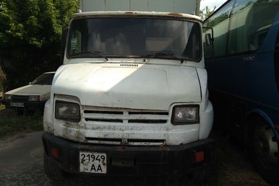 Автомобіль ЗИЛ 5301 ЕО, 2000 року випуску, сірого кольору, № шасі ХТZ5301BOY0041465, ДНЗ 21949АА