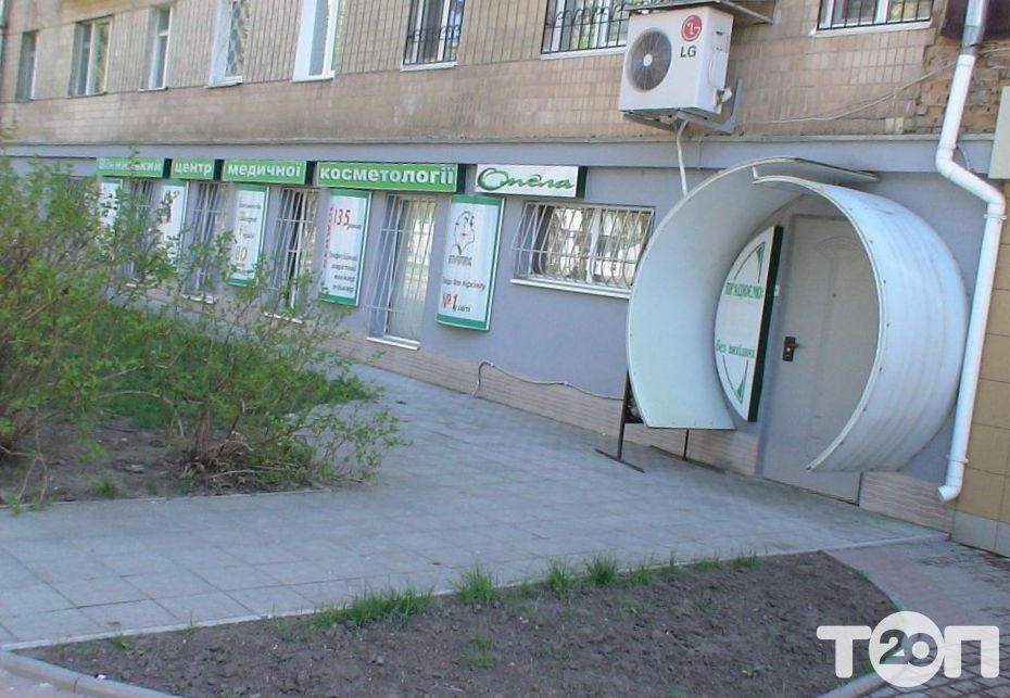 Предмет іпотеки. Вбудоване приміщення № 109 в цілому житловому будинку літ.
