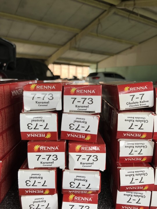 Фарба для волосся