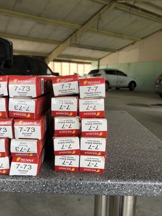 Фарба для волосся