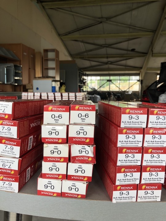 Фарба для волосся