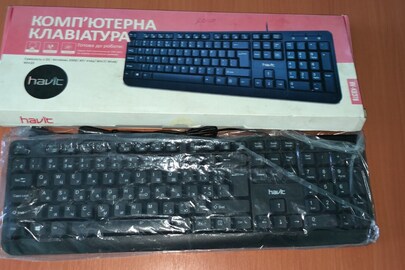 Комп'ютерна клавіатура HAVIT, HV-кВ 378, чорного кольору, нова, 1 шт.