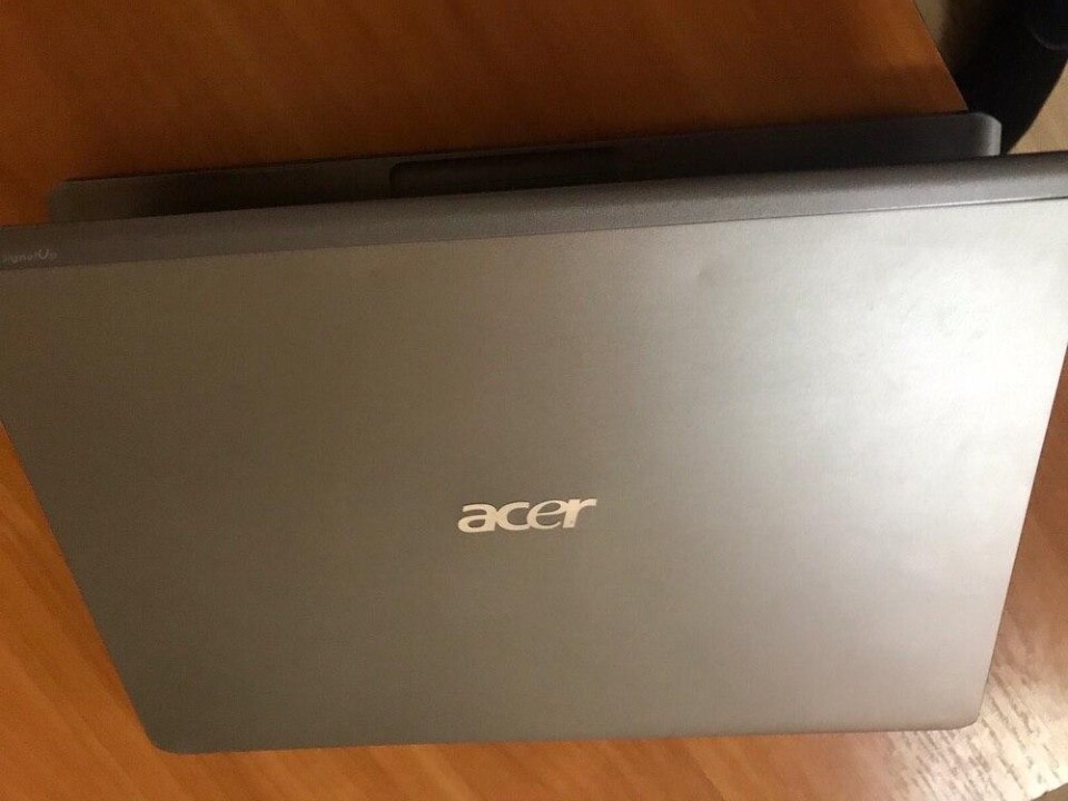 Ноутбук марки «Acer Aspire 4810t» з зарядним пристроєм марки «Delta ADP-65MH» серійний № 653W9740VL, б/в