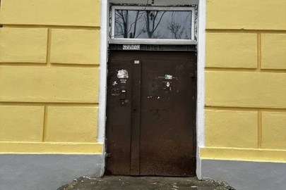 60/100 частки квартири, загальною площею 68,9 кв.м. житловою площею 46,1 кв.м., що знаходиться за адресою: м.Київ, провулок Артилерійський, буд. 13, кв. 25