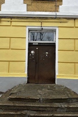 60/100 частки квартири, загальною площею 68,9 кв.м. житловою площею 46,1 кв.м., що знаходиться за адресою: м.Київ, провулок Артилерійський, буд. 13, кв. 25